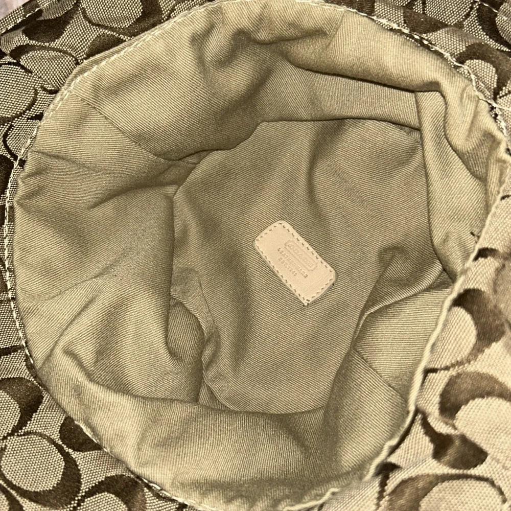 Coach hat - Picture 3 of 4